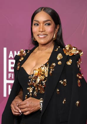 Red carpet for the 8th American Black Film Festival Honors at the SLS Hotel, a Luxury collection hotel Featuring: Angela Bassett Where: Los Angeles, California, United States When: 16 Feb 2026 Credit: Faye s Vision Cover Images EDITORIAL USE ONLY. NOT FOR USE BY NEWSPAPERS BASED IN THE UK. Copyright: xx coverimg55477984