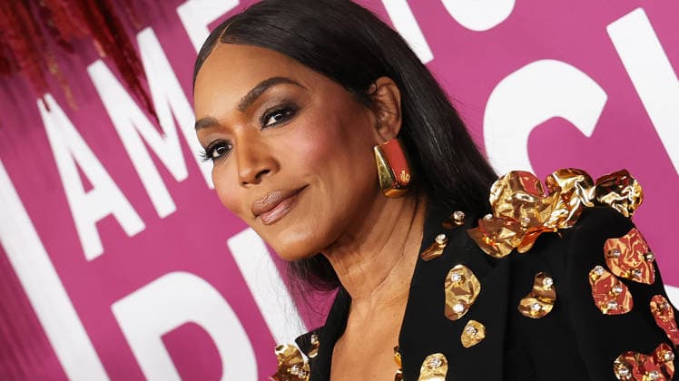 Red carpet for the 8th American Black Film Festival Honors at the SLS Hotel, a Luxury collection hotel Featuring: Angela Bassett Where: Los Angeles, California, United States When: 16 Feb 2026 Credit: Faye s Vision Cover Images EDITORIAL USE ONLY. NOT FOR USE BY NEWSPAPERS BASED IN THE UK. Copyright: xx coverimg55477992