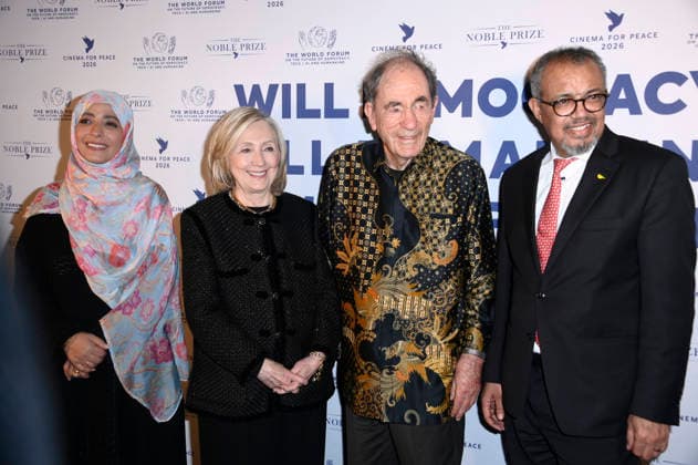 Tawakkol Karman, Hillary Clinton, Albie Sachs und Tedros Adhanom Ghebreyesus bei der Cinema For Peace Gala 2026 im Hotel Adlon Kempinski. Berlin, 16.02.2026