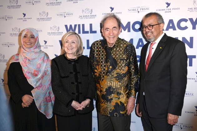 Tawakkol Karman, Hillary Clinton, Albie Sachs und Tedros Adhanom Ghebreyesus bei der Cinema For Peace Gala 2026 im Hotel Adlon Kempinski. Berlin, 16.02.2026