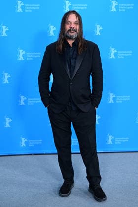 Warwick Thornton poses at the Wolfram photocall during the 76th Berlinale International Film Festival Berlin at Grand Hyatt Hotel on February 17, 2026 in Berlin, Germany Romain Doucelin Bestimage  Copyright: xRomainxDoucelinx xBestimagexRomainxDoucelinx xBestimagex