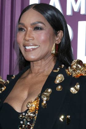 February 17, 2026, Los Angeles, Ca, USA: LOS ANGELES - FEB 16: Angela Bassett at the 8th American Black Film Festival Honors at the SLS Hotel on February 16, 2026 in Los Angeles, CA Los Angeles USA - ZUMAnc22 20260217_zaa_nc22_001 Copyright: xKathyxHutchinsx