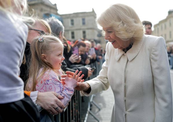. 17 02 2026. Bath, United Kingdom. Queen Camilla during a visit to the Theatre Royal Bath, United Kingdom, where she watched part of the technical rehearsal for the community production of David Copperfield.  xPoolx xi-Imagesx IIM-26576-0007