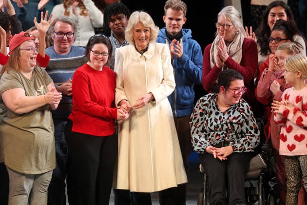 . 17 02 2026. Bath, United Kingdom. Queen Camilla during a visit to the Theatre Royal Bath, United Kingdom, where she watched part of the technical rehearsal for the community production of David Copperfield.  xPoolx xi-Imagesx IIM-26576-0011