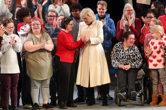 . 17 02 2026. Bath, United Kingdom. Queen Camilla during a visit to the Theatre Royal Bath, United Kingdom, where she watched part of the technical rehearsal for the community production of David Copperfield.  xPoolx xi-Imagesx IIM-26576-0015