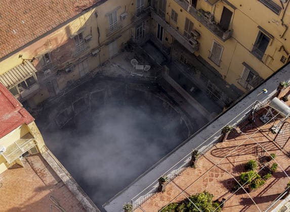 Naples, a fire completely destroys the Sannazaro Theater, San nazaro, in Naples, the firefighters intervene on the scene, together with the police and the Carabinieri forces, who keep away the onlookers, the actress and mangager of the theater Lara Sansone and other theater employees in tears.  Copyright: xSalvatorexLaporta KONTROLABx xipa-agency.netx xKontrolabx IPA_Agency_IPA71643067