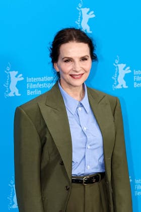 Berlin Berlinale, 76. internationale Filmfestspiele Berlin 2026 Photo Call QUEEN AT SEA Juliette Binoche (Schauspielerin Actor) Berlinale, 76. internationale Filmfestspiele Berlin 2026, 17.02.2026 Copyright: xEibner-Pressefoto RogerxBuerkex EP_RBE