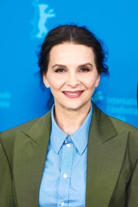 Photocall for Queen at Sea , Grand Hyatt Berlin, Berlin, Germany Juliette Binoche poses at the Photocall for Queen at Sea during Berlinale (Berlin Film Festival) at Grand Hyatt Berlin, Berlin, , Germany on 17 February 2026., Credit:Julie Edwards Avalon  Copyright: xJuliexEdwardsx xAvalonx 1075919717