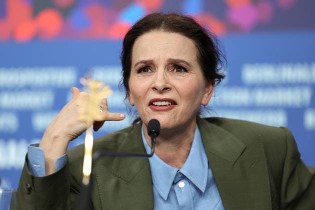 February 17, 2026, Berlin, Brandenburg, Germany: The 76 Berlinale Film Festival is taking place in Berlin from February 12 to 22, 2026. Queen at sea film press conference. Juliette Binoche answering journalists questions. Berlin Germany  - ZUMAt227 20260217_zip_t227_001 Copyright: xMarinaxTakimotox