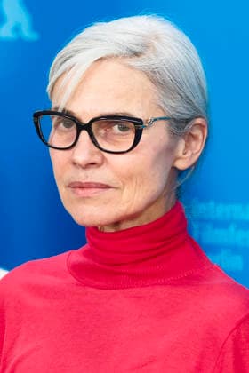 Angela Schanelec beim Photocall zum Kinofilm Meine Frau weint My Wife Cries auf der Berlinale 2026 76. Internationale Filmfestspiele Berlin im Hotel Grand Hyatt. Berlin, 17.02.2026