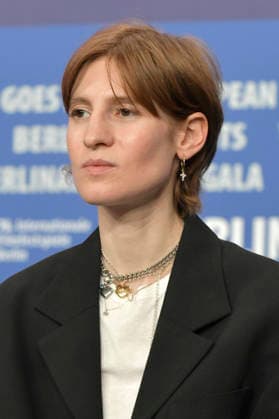 Agathe Bonitzer bei der Pressekonferenz zum Kinofilm Meine Frau weint My Wife Cries auf der Berlinale 2026 76. Internationale Filmfestspiele Berlin im Hotel Grand Hyatt. Berlin, 17.02.2026