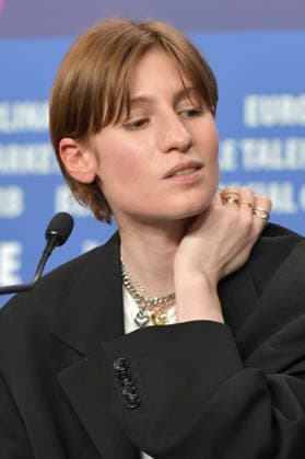 Agathe Bonitzer bei der Pressekonferenz zum Kinofilm Meine Frau weint My Wife Cries auf der Berlinale 2026 76. Internationale Filmfestspiele Berlin im Hotel Grand Hyatt. Berlin, 17.02.2026