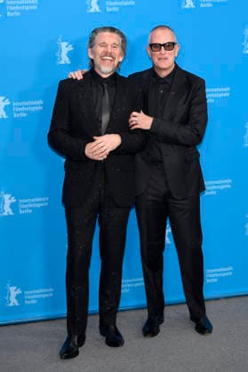 Ethan Hawke und Padraic McKinley beim Photocall zum Kinofilm The Weight auf der Berlinale 2026 76. Internationale Filmfestspiele Berlin im Hotel Grand Hyatt. Berlin, 17.02.2026