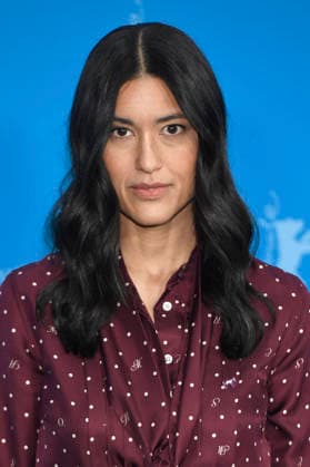 Julia Jones beim Photocall zum Kinofilm The Weight auf der Berlinale 2026 76. Internationale Filmfestspiele Berlin im Hotel Grand Hyatt. Berlin, 17.02.2026