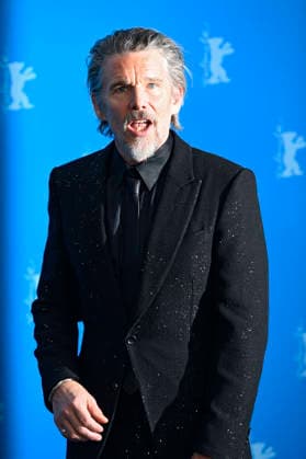 Ethan Hawke beim Photocall zum Kinofilm The Weight auf der Berlinale 2026 76. Internationale Filmfestspiele Berlin im Hotel Grand Hyatt. Berlin, 17.02.2026