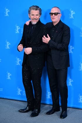 US actor Ethan Hawke L and American director Padraic McKinley at The Wieght photocall during the 76th Berlinale International Film Festival Berlin 2026 , February 17, 2026 Romain Doucelin Bestimage The The Weight photocall during the 76th Berlinale International Film Festival Berlin at Gret Hyatt Hotel on February 17, 2026 in Berlin, Germany Berlin Allemagne  Copyright: xRomainxDoucelinx xBestimagexRomainxDoucelinx xBestimagex