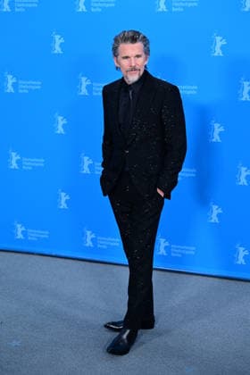 Ethan Hawke at The Wieght photocall during the 76th Berlinale International Film Festival Berlin 2026 , February 17, 2026 Romain Doucelin Bestimage The The Weight photocall during the 76th Berlinale International Film Festival Berlin at Gret Hyatt Hotel on February 17, 2026 in Berlin, Germany Berlin Allemagne  Copyright: xRomainxDoucelinx xBestimagexRomainxDoucelinx xBestimagex