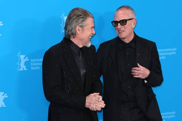 Ethan Hawke und Padraic McKinley beim The Weight Photocall im Rahmen der 76.Internationale Filmfestspiele Berlin Berlinale am 17.02.2026 in Berlin Berlinale 2026- The Weight Photocall mit Ethan Hawke