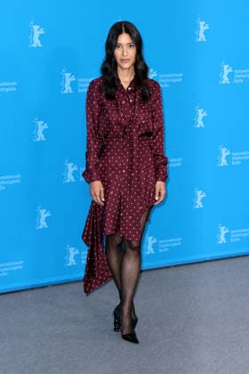 Julia Jones, die Schauspielerin beim The Weight Photocall im Rahmen der 76.Internationale Filmfestspiele Berlin Berlinale am 17.02.2026 in Berlin Berlinale 2026- The Weight Photocall mit Ethan Hawke