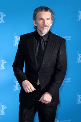 Ethan Hawke, der Schauspieler beim The Weight Photocall im Rahmen der 76. Internationale Filmfestspiele Berlin Berlinale am 17.02.2026 in Berlin Berlinale 2026- The Weight Photocall mit Ethan Hawke