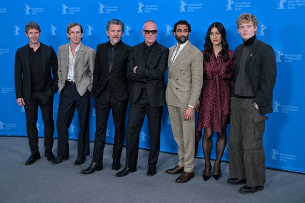 76th Berlin Film Festival Photocall The Weight Sam Hazeldine, Austin Amelio, Ethan Hawke, Padraic McKinley, Avi Nash, Julia Jones, Lucas Lynggaard Tonnesen attending the photocall of the movie The Weight during 76th Berlin International Film Festival in Berlin, Germany on 17 February 2026. Photo by Julien Reynaud APS-Medias ABACAPRESS.COM Berlin  Copyright: xReynaudxJulien APS-Medias ABACAx