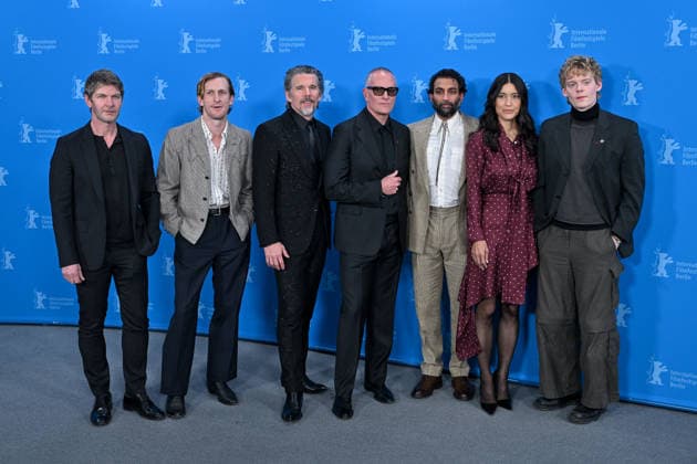 76th Berlin Film Festival Photocall The Weight Sam Hazeldine, Austin Amelio, Ethan Hawke, Padraic McKinley, Avi Nash, Julia Jones, Lucas Lynggaard Tonnesen attending the photocall of the movie The Weight during 76th Berlin International Film Festival in Berlin, Germany on 17 February 2026. Photo by Julien Reynaud APS-Medias ABACAPRESS.COM Berlin  Copyright: xReynaudxJulien APS-Medias ABACAx