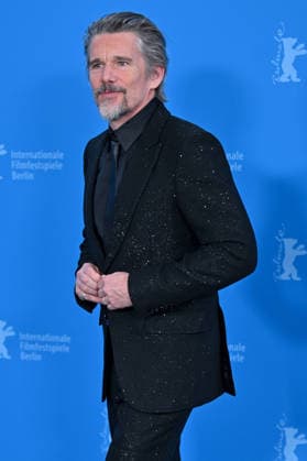 76th Berlin Film Festival Photocall The Weight Ethan Hawke attending the photocall of the movie The Weight during 76th Berlin International Film Festival in Berlin, Germany on 17 February 2026. Photo by Julien Reynaud APS-Medias ABACAPRESS.COM Berlin  Copyright: xReynaudxJulien APS-Medias ABACAx