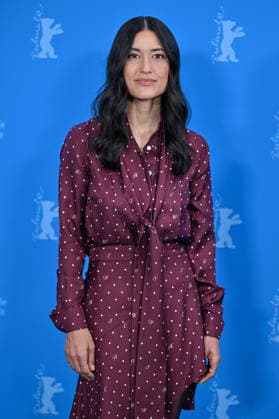 76th Berlin Film Festival Photocall The Weight Julia Jones attending the photocall of the movie The Weight during 76th Berlin International Film Festival in Berlin, Germany on 17 February 2026. Photo by Julien Reynaud APS-Medias ABACAPRESS.COM Berlin  Copyright: xReynaudxJulien APS-Medias ABACAx