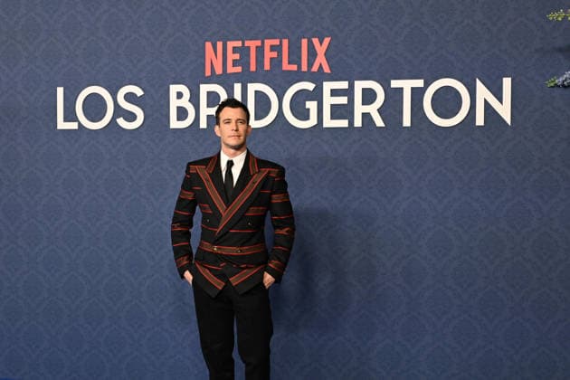 Familiar faces attend the Bridgertons masked ball Luke Thompson, star of the series, during the Bridgertons masked ball, on February 17, 2026, in Madrid Spain MASKED BALL THE BRIDGERTON NETFLIX FAMOSOSOS José Madrid Madrid Madrid Espana  Copyright: xJosÃ xOlivax 7301552