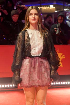 Florence Hunt bei der Premiere des Kinofilms Queen at Sea auf der Berlinale 2026 76. Internationale Filmfestspiele Berlin im Berlinale Palast. Berlin, 17.02.2026