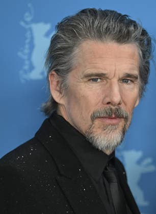 76th Berlin International Film Festival BERLIN, GERMANY - FEBRUARY 17: Ethan Hawke of The Weight pose for photographers during the 76th Berlin International Film Festival (Berlinale) in Berlin, Germany, on February 17, 2026. Halil Sagirkaya Anadolu Berlin Germany. Editorial use only. Please get in touch for any other usage.  Copyright: x2026xAnadoluxHalilxSagirkayax