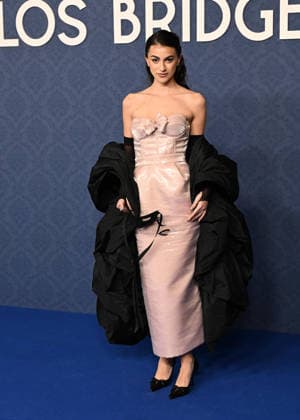 Familiar faces attend the Bridgertons masked ball Several guests during the Bridgertons masked ball, February 17, 2026, in Madrid Spain THE BRIDGERTONS MASK BALL NETFLIX FAMOSOSOS José Madrid Madrid Madrid Spain  Copyright: xJosÃ xOlivax 7301722