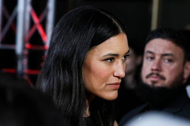 Berlin Berlinale, 76. internationale Filmfestspiele Berlin 2026 Photo Call am Zoo Palast bei der Filmpremiere THE WEIGHT Julia Jones (Schauspieler Actor) beim Interview Berlinale, 76. internationale Filmfestspiele Berlin 2026, 17.02.2026 Copyright: xEibner-Pressefoto RogerxBuerkex EP_RBE