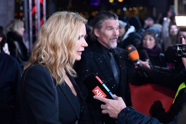 Veronica Ferres und Ethan Hawke bei der Premiere des Kinofilms The Weight The Weight - Goldrausch auf der Berlinale 2026 76. Internationale Filmfestspiele Berlin im Zoo Palast. Berlin, 17.02.2026