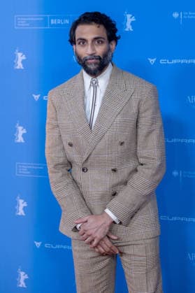 The Weight , Premiere auf der Berlinale, Berlin, 17.02.2026 Avi Nash auf dem Roten Teppich vor der Premiere von The Weight bei der Berlinale im Zoo Palast am 17.02.2026. Die 76. Internationalen Filmfestspiele Berlin finden vom 12. bis 22. Februar 2026 statt. Berlin Zoo Palast Copyright: xJensxFinkex
