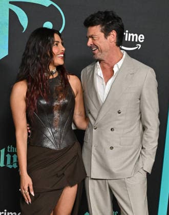 ˜The Bluff™ World Premiere Priyanka Chopra and Karl Urban arriving to ˜The Bluff™ World Premiere at TCL Chinese Theatre on February 17, 2026 in Hollywood, CA. Hollywood TCL Chinese Theatre California USA Copyright: xLISAxOConnor AFF-USA.comx
