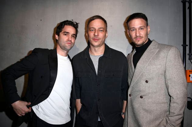 Maximilian Befort, Tom Wlaschiha und Vladimir Burlakov bei der Traumfabrik Babelsberg & Kreisfilm Party im Rahmen der Berlinale 2026 in der Fotografiska Berlin. Berlin, 17.02.2026