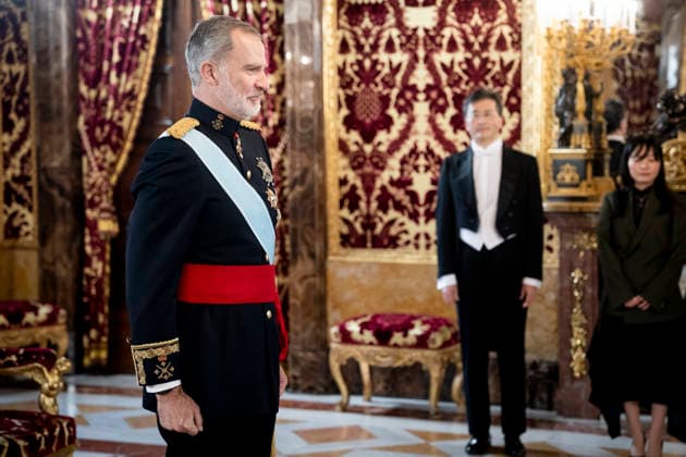 The King receives the Letters of Credence of the new ambassadors King Felipe VI receives the Letter of Credence of the new ambassador of Japan, Hiroshi Yamauchi, at the Royal Palace in Madrid, on February 18, 2026, in Madrid Spain The King receives today the Letters of Credence of the new ambassadors of Haiti, Japan, Malaysia, Greece, Uruguay, Bulgaria and the United States 18 FEBRUARY 2026 A Pé Madrid Madrid Madrid Espana  Copyright: xA.xPÃ rezxMecax 7302246