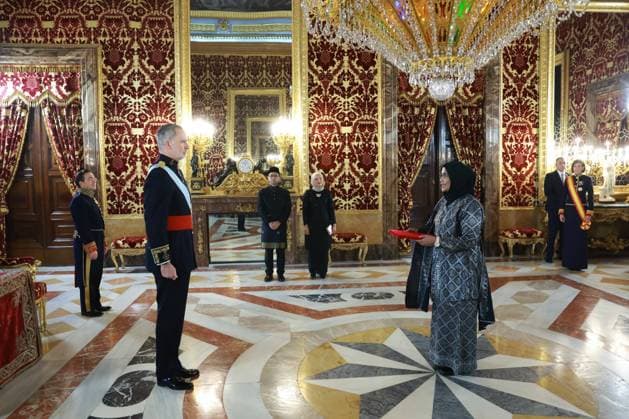Felipe VI of Spain walking during a presentation of letters of credence in Madrid, Spain, on Wednesday, 18 February 2026. Cordon Press 