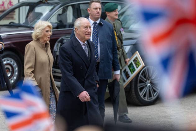 February 18, 2026, London, England, United Kingdom: King CHARLES III and Queen CAMILLA visit Barking Learning Centre Community and Family Hub. London United Kingdom - ZUMAs262 20260218_zip_s262_029 Copyright: xTayfunxSalcix