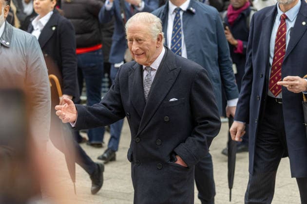 February 18, 2026, London, England, United Kingdom: King CHARLES III and Queen Camilla visit Barking Learning Centre Community and Family Hub. London United Kingdom  - ZUMAs262 20260218_zip_s262_043 Copyright: xTayfunxSalcix