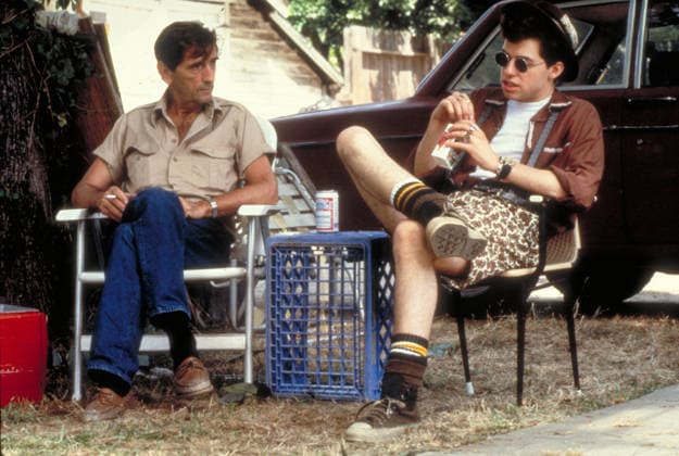 1986 - Pretty in Pink - Movie Set RELEASE DATE: Feb 28, 1986. FILM TITLE: Pretty in Pink. STUDIO: Paramount Pictures. PLOT: Young Andie is one of the not-so-popular girls in high school. She usually hangs out with her friends Iona or Duckie. Duckie has always had a crush on her, but now she has met a new guy from school, Blane. He s one of the rich and popular guys but can the two worlds meet? PICTURED: HARRY DEAN STANTON as Jack Walsh, and JON CRYER as Duckie (Phil Dale). Santa Monica California USA Copyright: xParamountxPicturesx