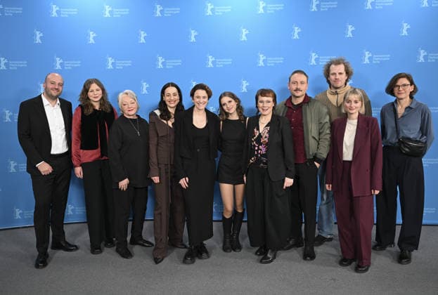 76th Berlin International Film Festival BERLIN, GERMANY - FEBRUARY 18: Cast of Etwas ganz Besonderes (Home Stories) pose for photographers during the 76th Berlinale in Berlin, Germany, on February 18, 2026. Halil Sagirkaya Anadolu Berlin Germany. Editorial use only. Please get in touch for any other usage.  Copyright: x2026xAnadoluxHalilxSagirkayax