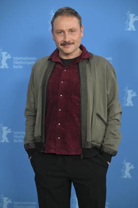 76th Berlin International Film Festival BERLIN, GERMANY - FEBRUARY 18: Actor Max Riemelt of Etwas ganz Besonderes (Home Stories) poses for photographers during the 76th Berlinale in Berlin, Germany, on February 18, 2026. Halil Sagirkaya Anadolu Berlin Germany. Editorial use only. Please get in touch for any other usage.  Copyright: x2026xAnadoluxHalilxSagirkayax
