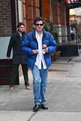 Singer Charlie Puth holds an apple while leaving his New York City hotel for TV interviews as he is seen for the first time since his Superbowl performance Featuring: Charlie Puth Where: New York City, New York, United States When: 18 Feb 2026 Credit: Elder Ordonez INSTARimages EDITORIAL USE ONLY. NOT FOR USE BY NEWSPAPERS BASED IN THE UK. Copyright: xx instar55482491