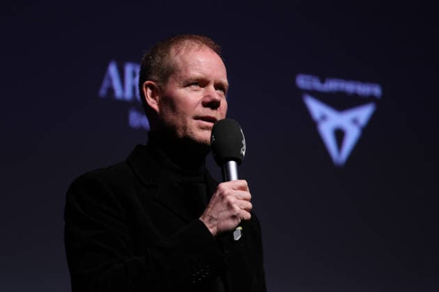 February 18, 2026, Berlin, Germany: British composer Max Richter speaks during the Berlinale Camera award ceremony honoring Max Richter during the 76th Berlin International Film Festival (Berlinale), Europe s first major film festival of the year, at Haus Der Berliner Festspiele in Berlin. Berlin Germany  - ZUMAf146 20260218_zip_f146_021 Copyright: xRouzbehxFouladix