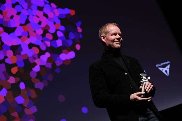 February 18, 2026, Berlin, Germany: Award winner Max Richter, composer, holds the trophy during the Berlinale Camera award ceremony honoring Max Richter during the 76th Berlin International Film Festival (Berlinale), Europe s first major film festival of the year, at Haus Der Berliner Festspiele in Berlin. Berlin Germany  - ZUMAf146 20260218_zip_f146_032 Copyright: xRouzbehxFouladix