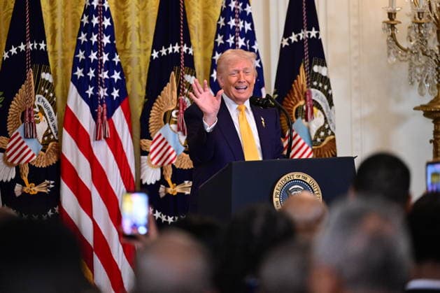 President Donald J. Trump Speaks At White House Black History Month Reception (NEW) President of the United States Donald J. Trump speaks at a Black History Month Reception at The White House. February 18, 2026, Washington, D.C., USA: United States President Donald J. Trump speaks at a Black History Month Reception. Mandatory Credit: Kyle Mazza TheNews2 (Foto: Kyle Mazza Thenews2 imago images) President Donald J. Trump Speaks At White House Black History Month Reception  Copyright: xKylexMazzax