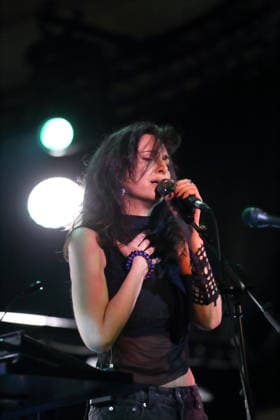 Yasmine Hamdan bei einem Konzert im Metropol in Berlin, 18. Februar 2026. Yasmine Hamdan Konzert Berlin