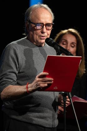 Tribute to Joan Margarit in Madrid, Spain - 18 Feb 2026 Joan Manuel Serrat performs during the tribute to Joan Margarit at the Cervantes Institute. Madrid Spain Copyright: xAtilanoxGarciax xSOPAxImagesx photos05739